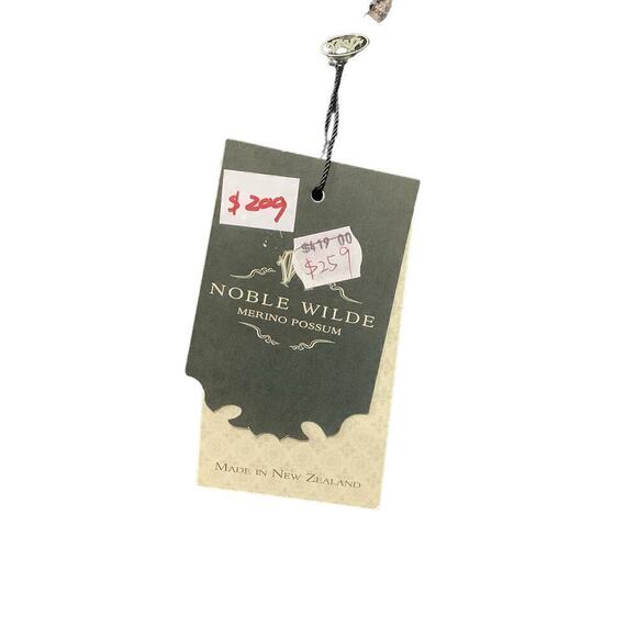 NWT Noble Wilde Merino Possum Sweater Size XS Charcoal Gray Cable Knit - Picture 10 of 12